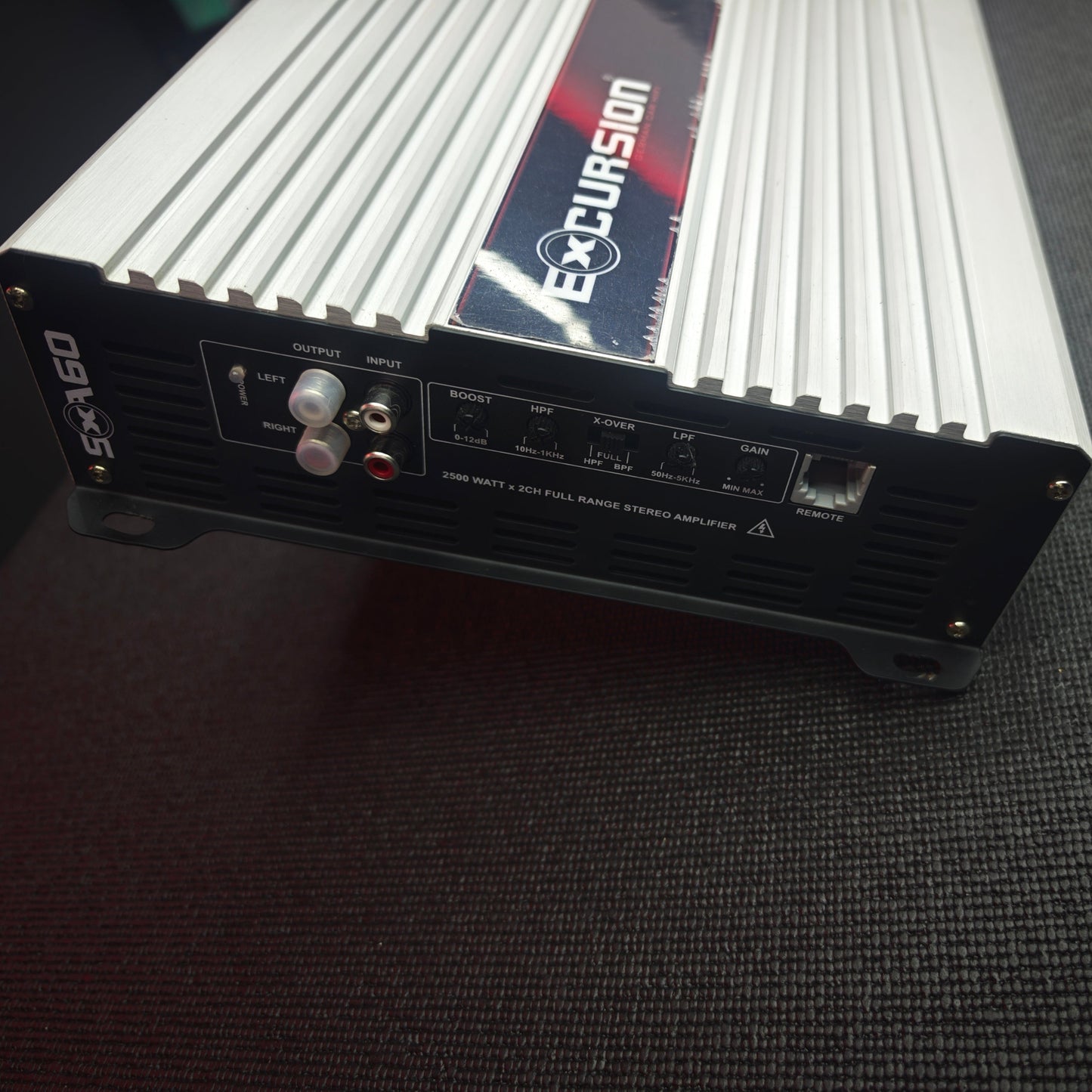 SXA-60 PRO Amplificatore 2 Canali Digitale 2x2500w RMS EXCURSION
