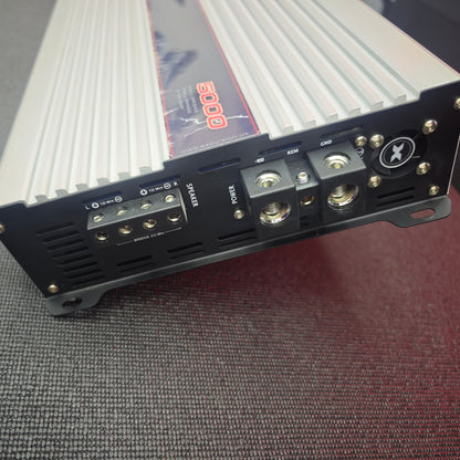 SXA-60 PRO Amplificateur 2 canaux numérique 2x2500w RMS EXCURSION
